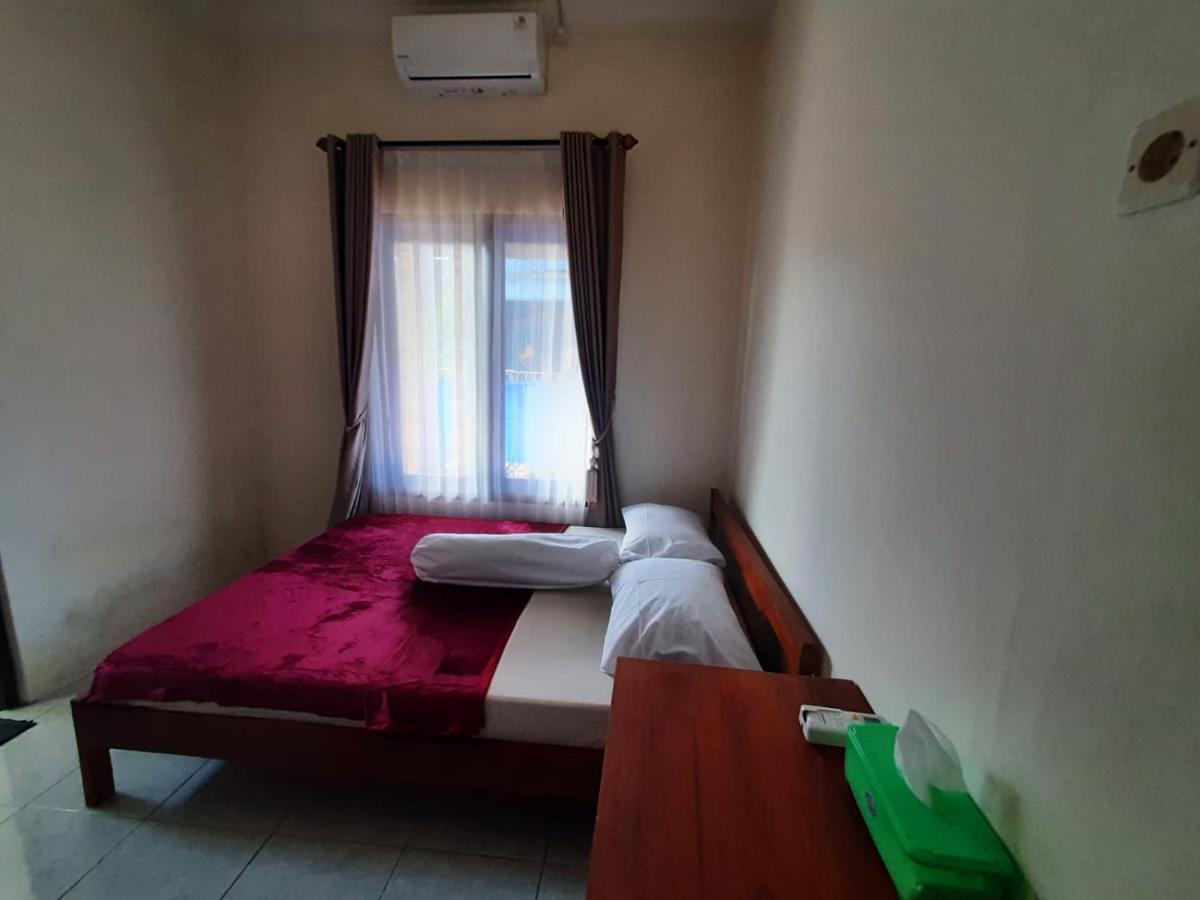 999 Khs Homestay Gilimanuk Exterior photo